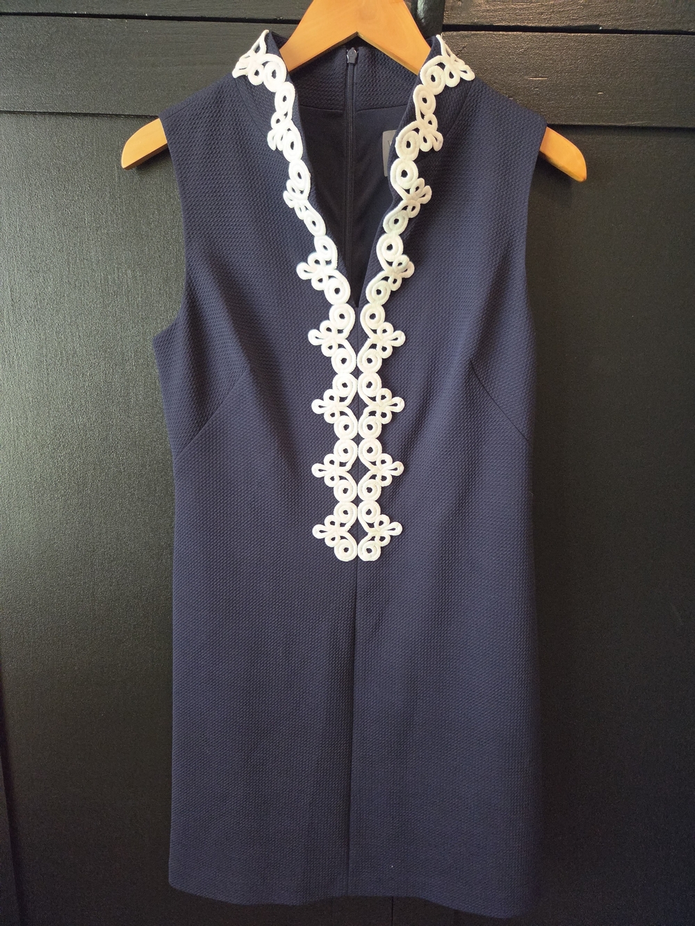 Women's Vince Camuto Navy Blue Dress with White Trim ~ Size 8